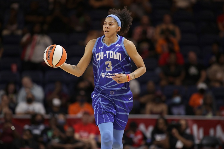 星空体育-坎迪斯-帕克坦言WNBA薪资不足 职业球员需赴海外维持生计