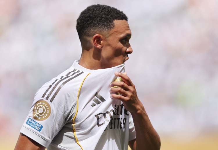 星空体育平台-仍需努力…阿诺德西甲首秀1被过&amp;多项防守数据挂0，队内评分最低