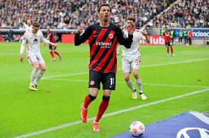 德天空：埃基蒂克即将离队，法兰克福希望签下一名新前锋