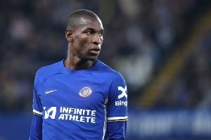 记者：切尔西对外租杰克逊抱开放态度，但必须附带强制买断条款