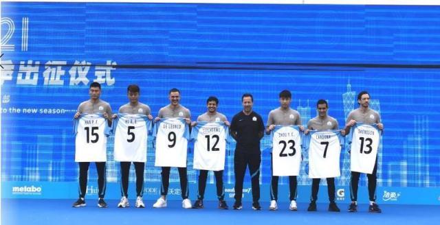 范加斯特豪言要赢下一切 唐淼称德比揭幕战很关键